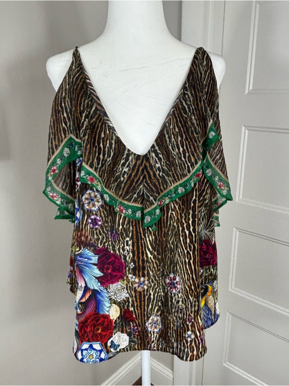 Camilla Jewel of Jupiter Silk Top Size XS